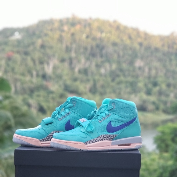 Jordan Legacy 312 Fly (GS) - Picture 4 of 4